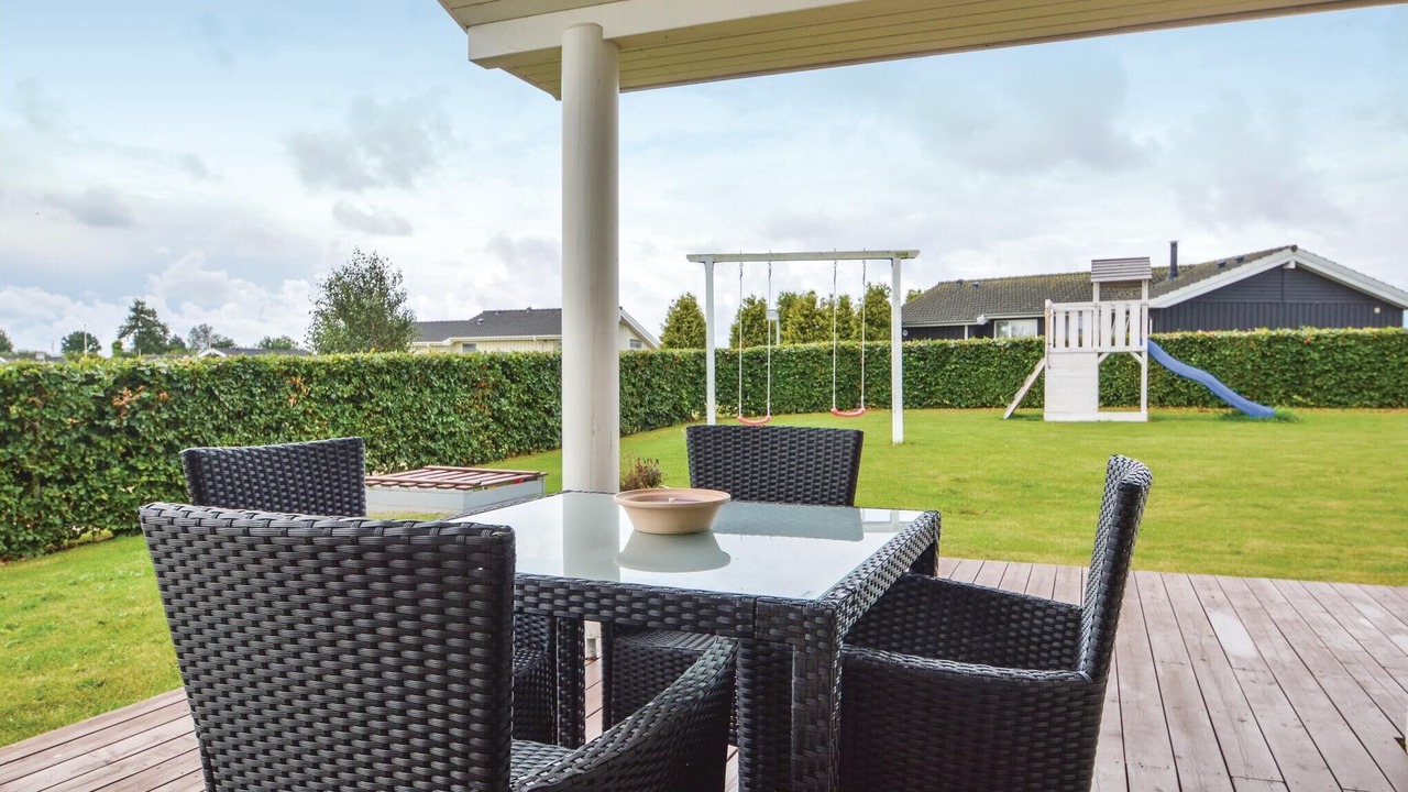 Photo of Others in Flovt Strand