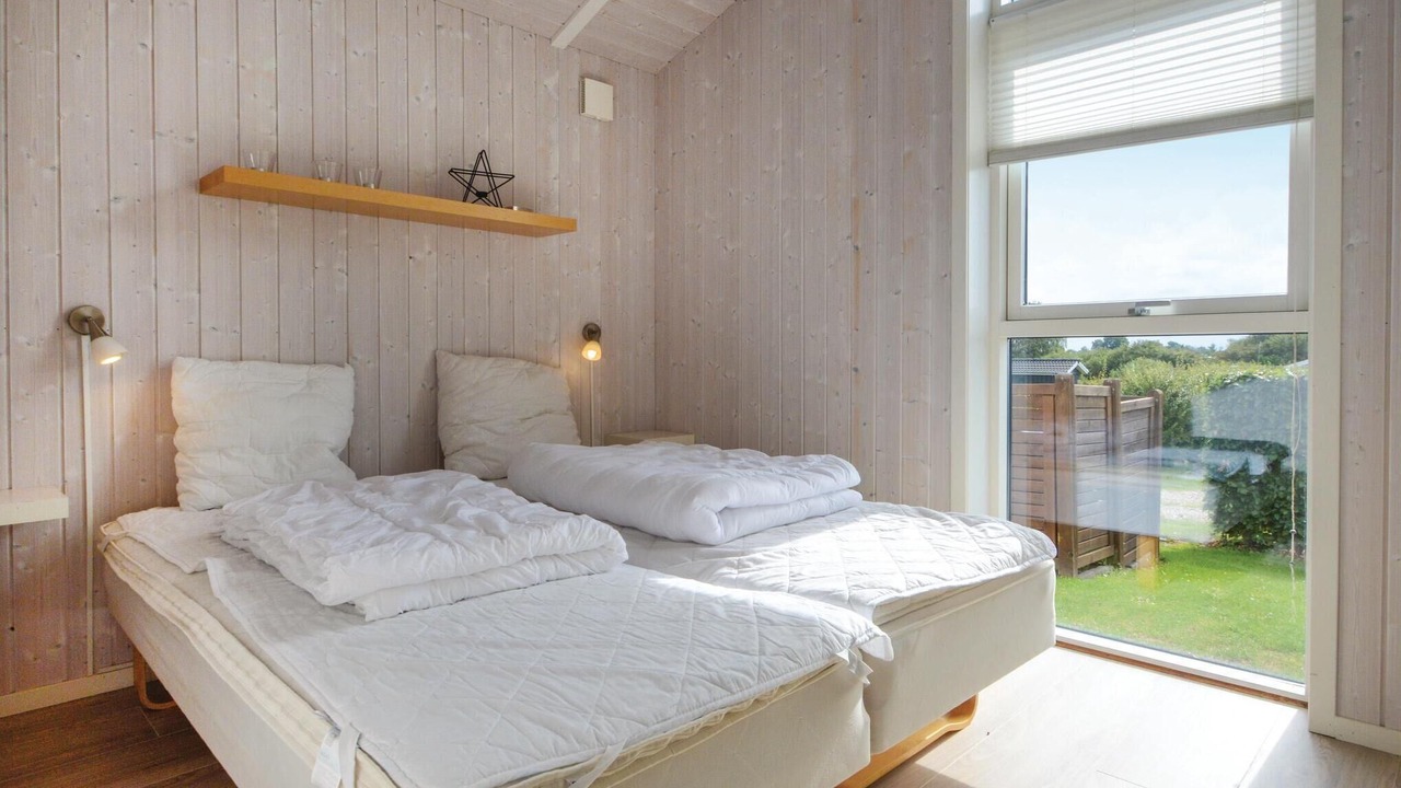 Photo of Others in Flovt Strand