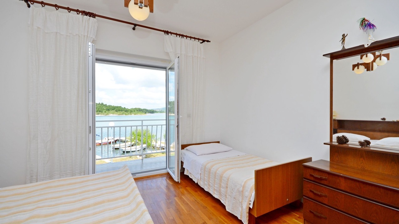 Photo of Bedroom in Jadrtovac