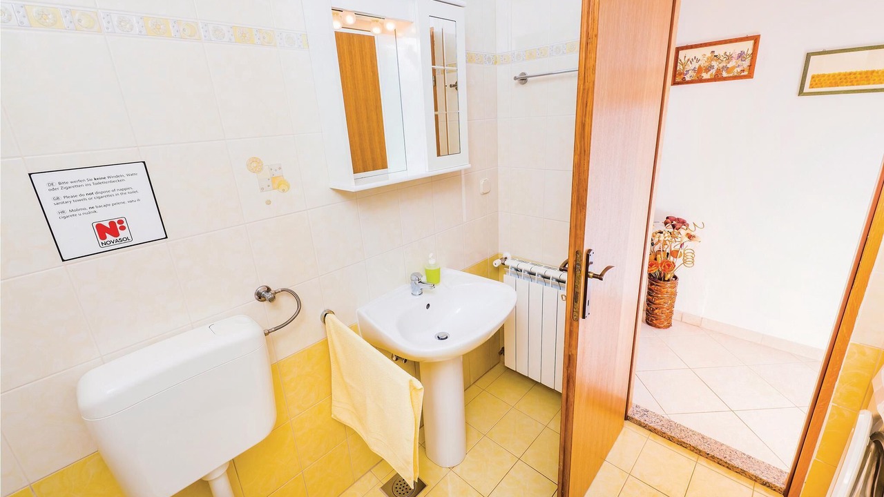 Photo of Bathroom in Presika