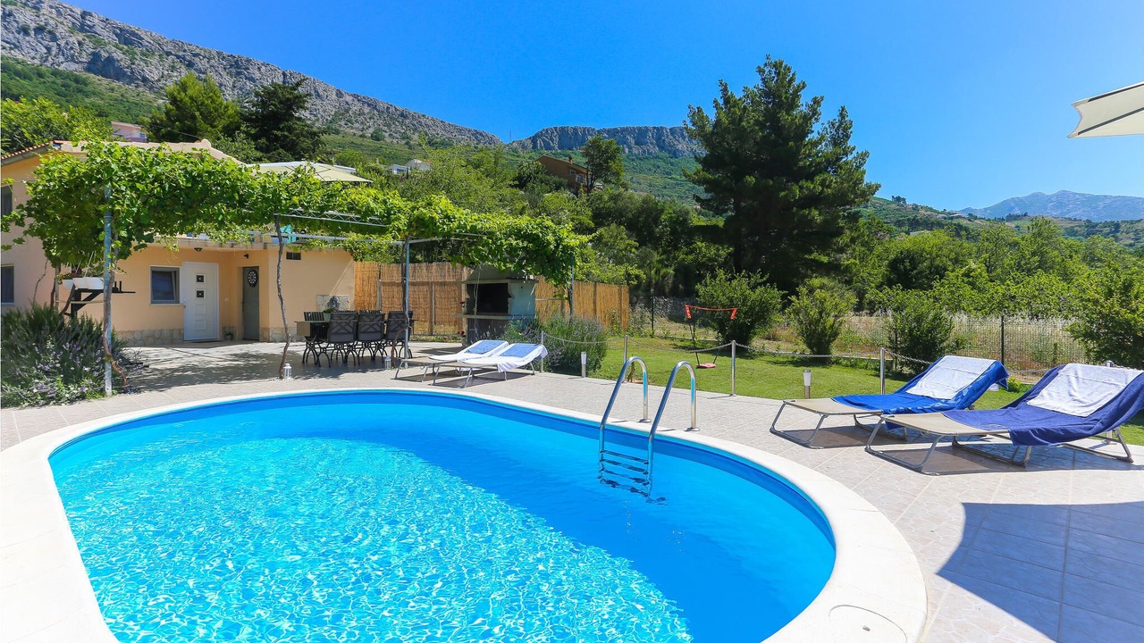 Photo of Outdoor in Solin
