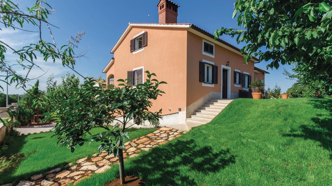 Photo of Outdoor in Vabriga