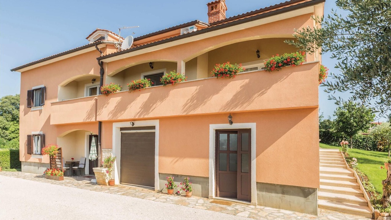 Photo of Outdoor in Vabriga