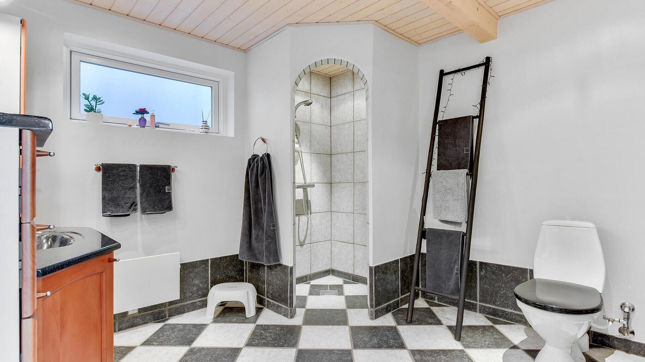 Photo of Bathroom in Hejlsminde