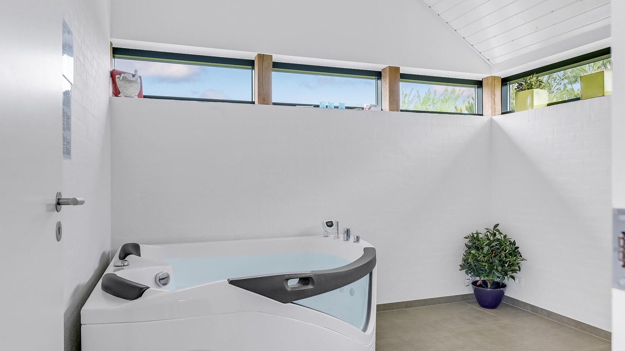 Photo of Bathroom in Flovt Strand
