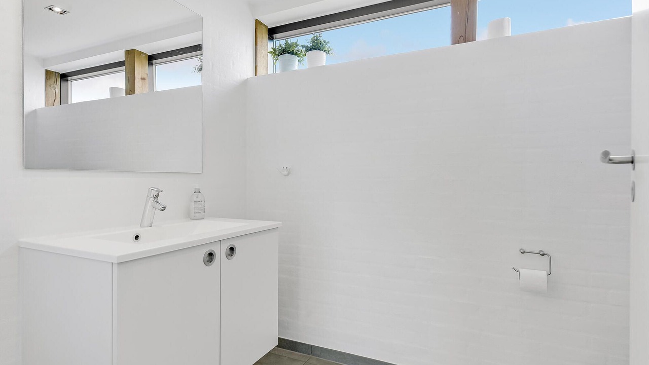 Photo of Bathroom in Flovt Strand
