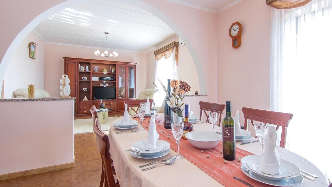 Photo of Bedroom in Skropeti