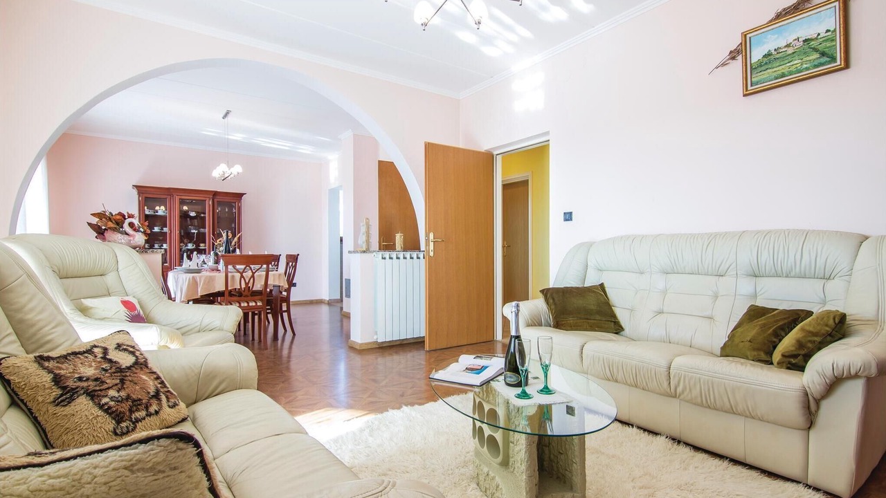 Photo of Bedroom in Skropeti