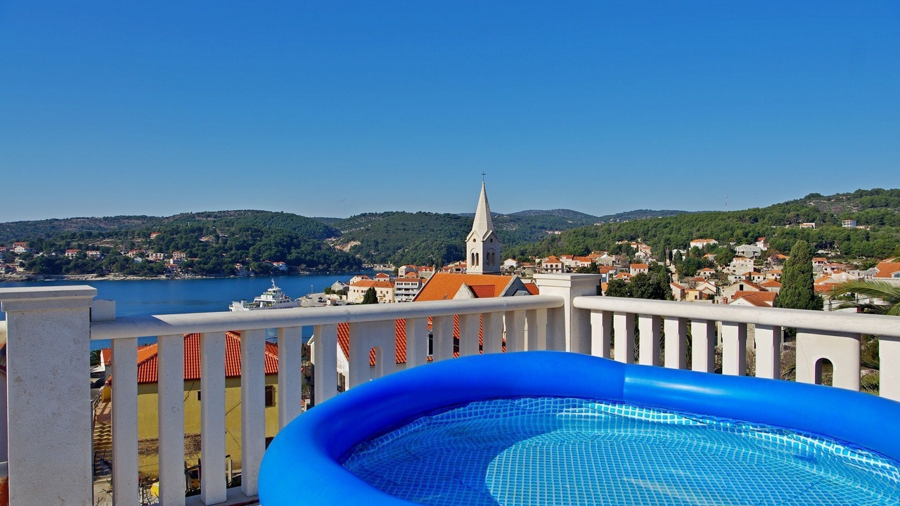 Photo of Outdoor in Sumartin