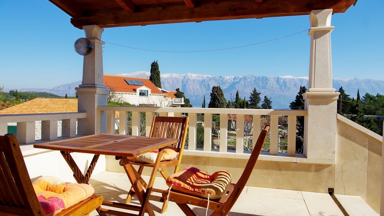 Photo of Outdoor in Sumartin