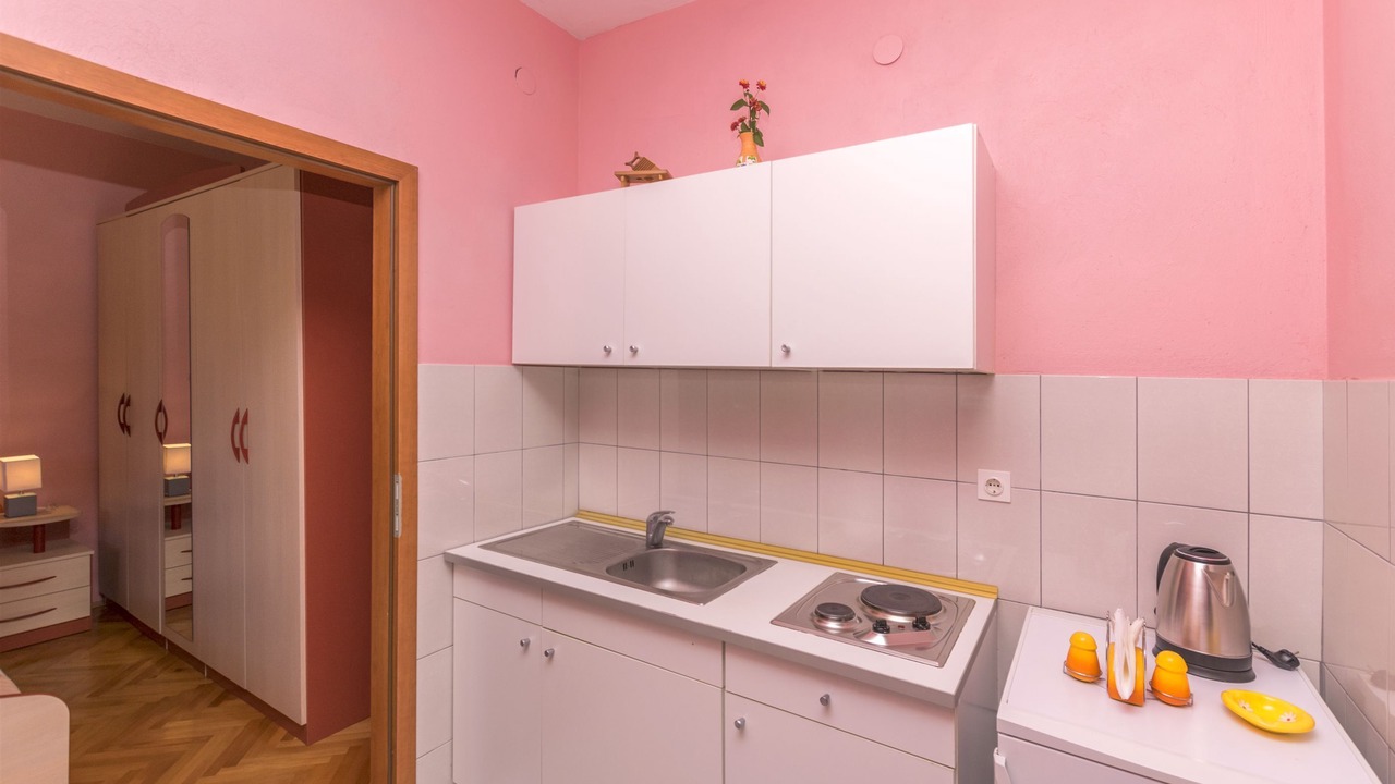 Photo of Kitchen in Brodarica