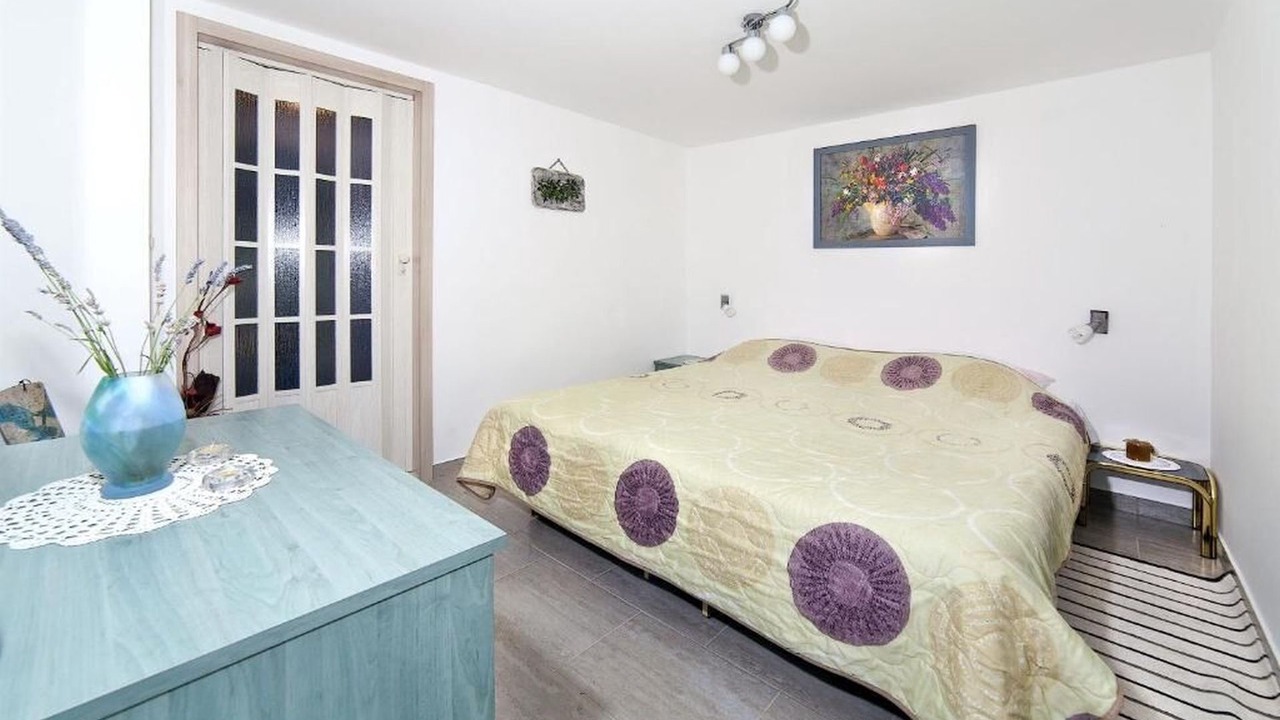 Photo of Bedroom in Brsec