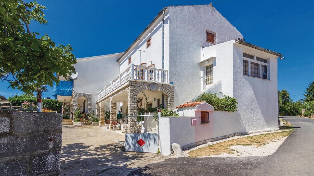 Photo of Outdoor in Musalez