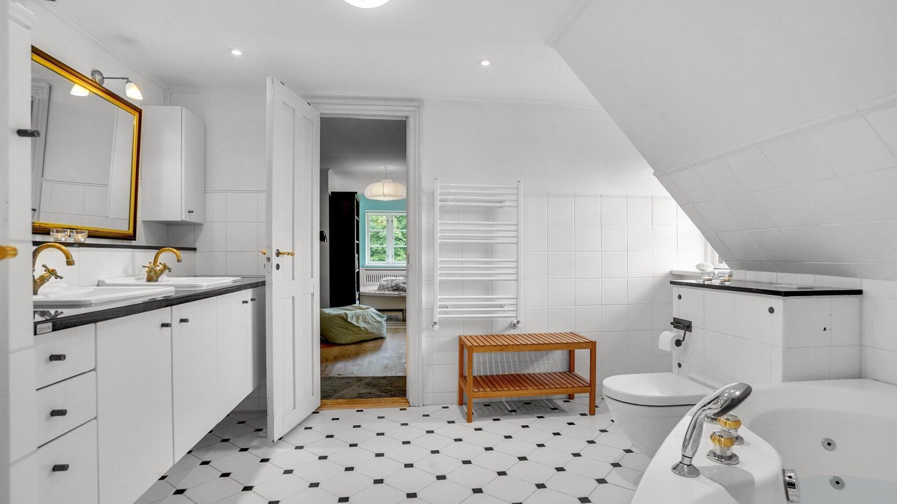 Photo of Bathroom in Aabenraa