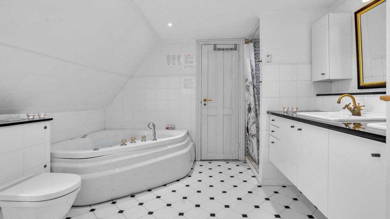 Photo of Bathroom in Aabenraa