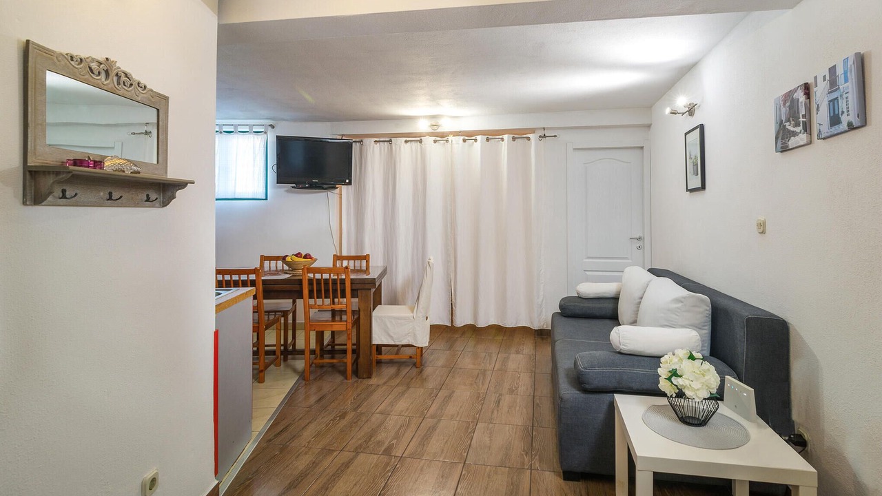Photo of Bedroom in Mirce