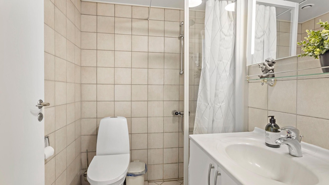 Photo of Bathroom in Rudkobing