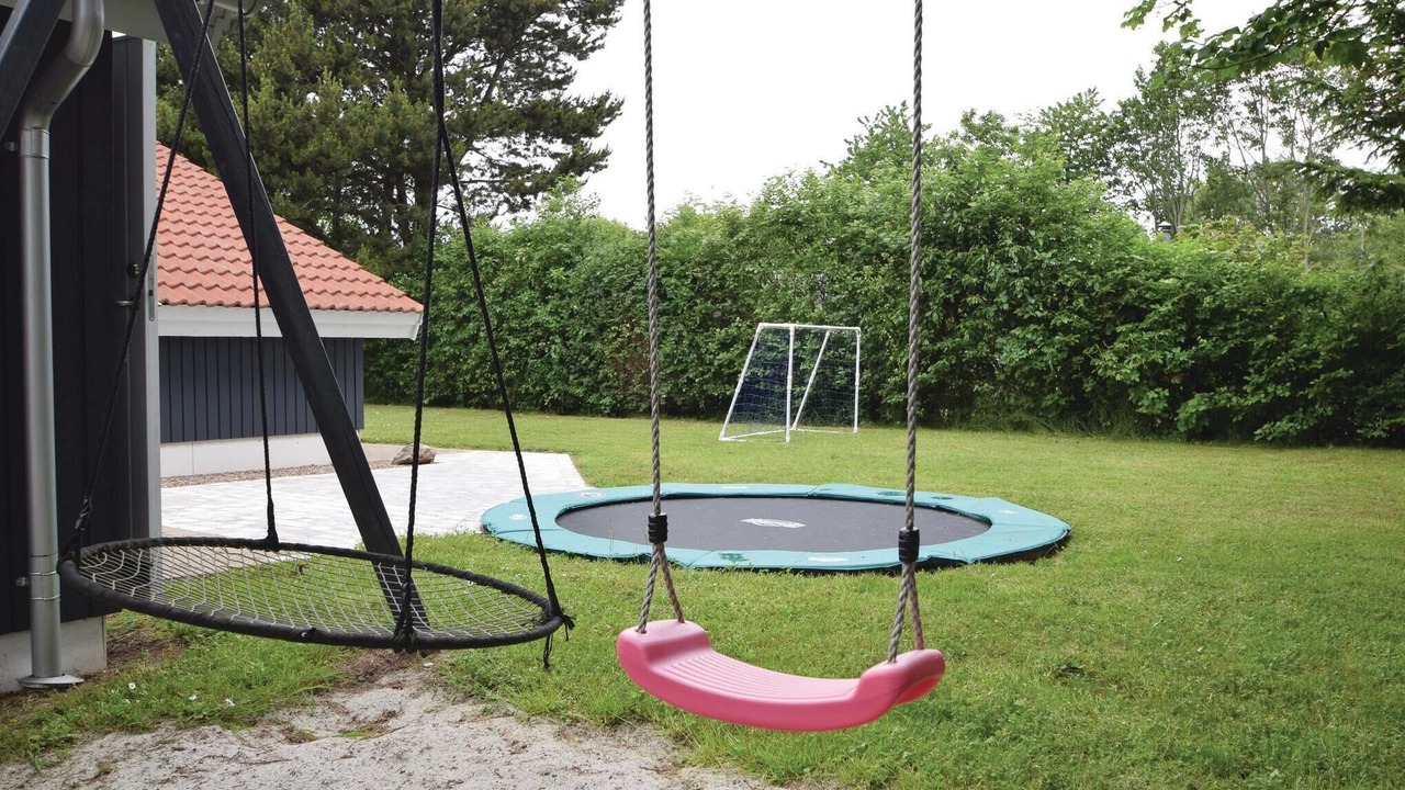 Photo of Others in Pøt Strandby