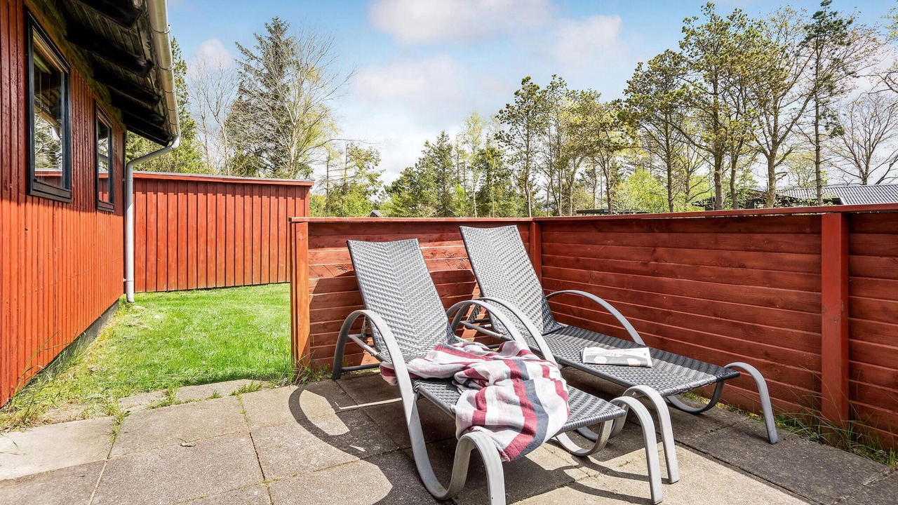 Photo of Others in Ho