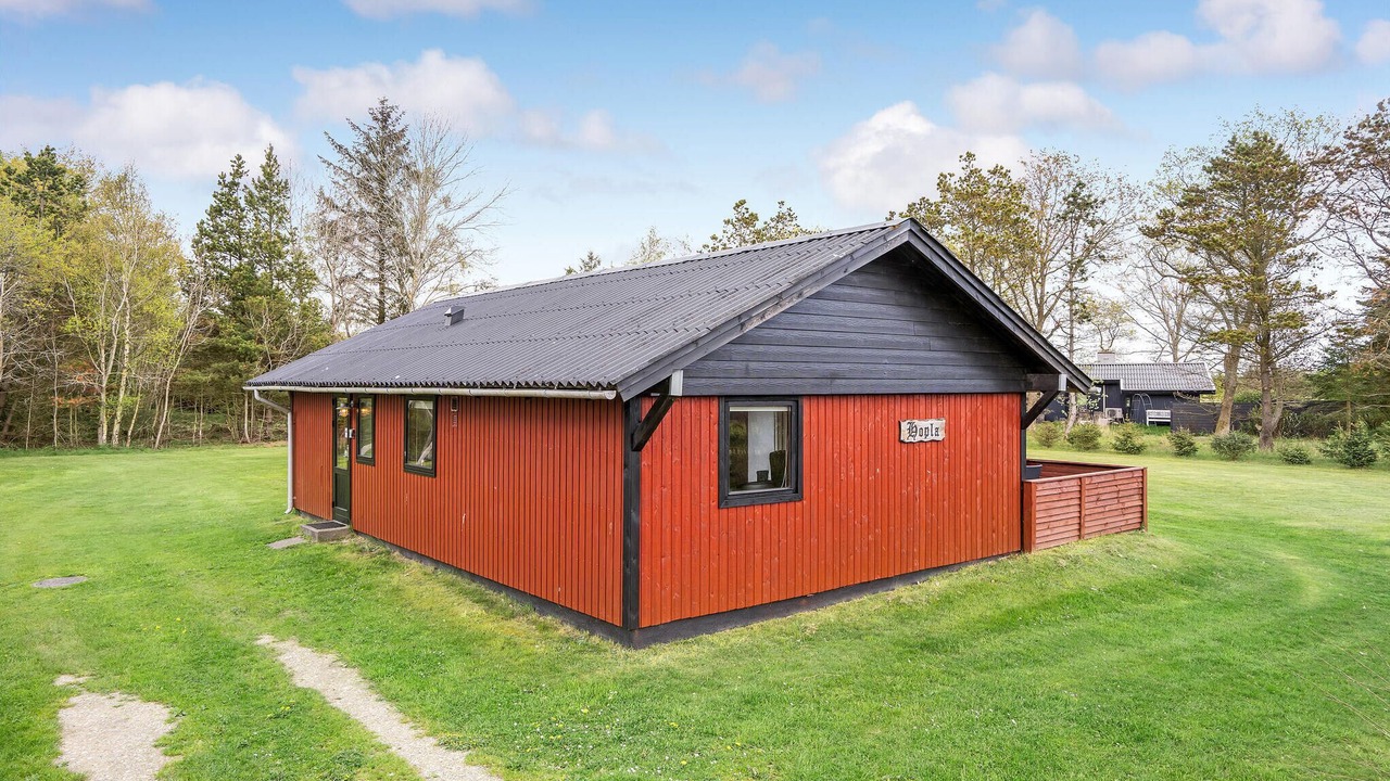 Photo of Others in Ho