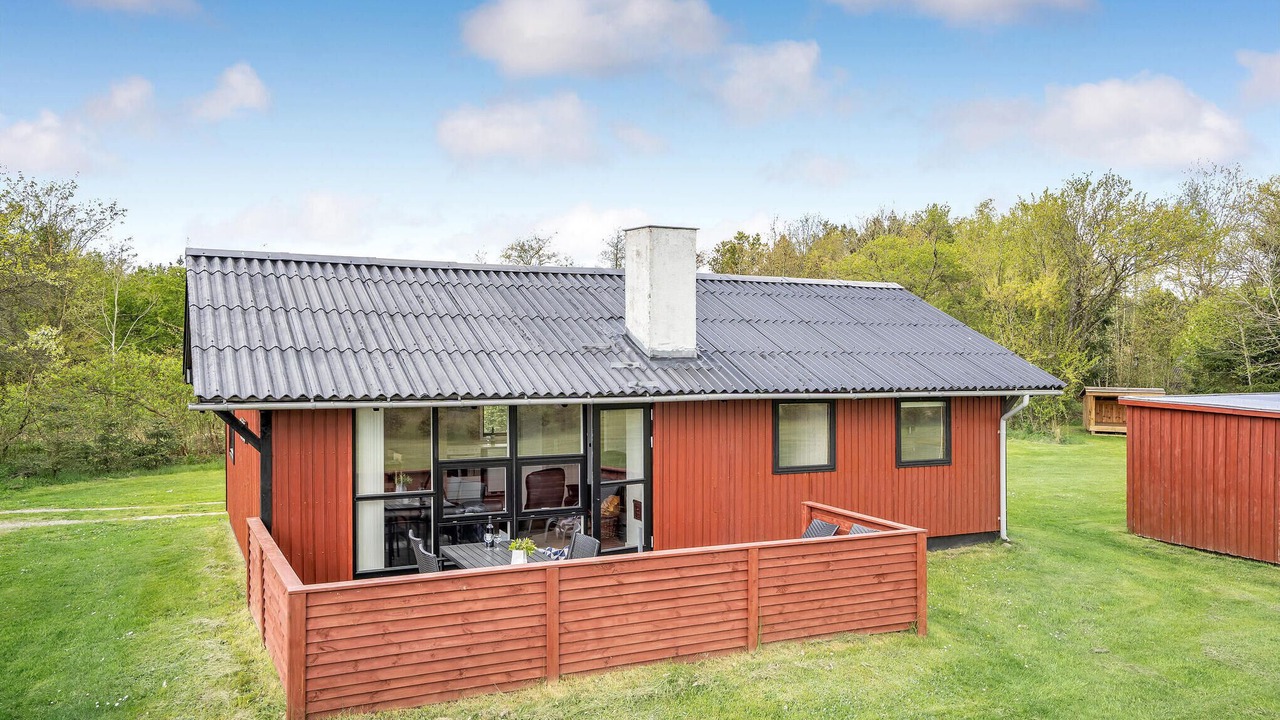 Photo of Others in Ho