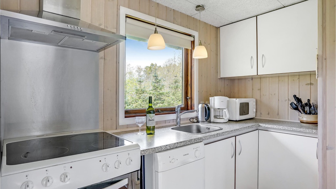 Photo of Others in Ho