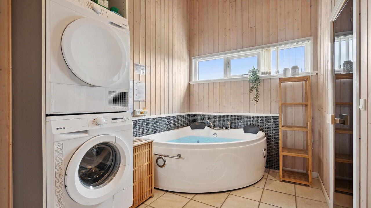 Photo of Bathroom in Skaven Strand