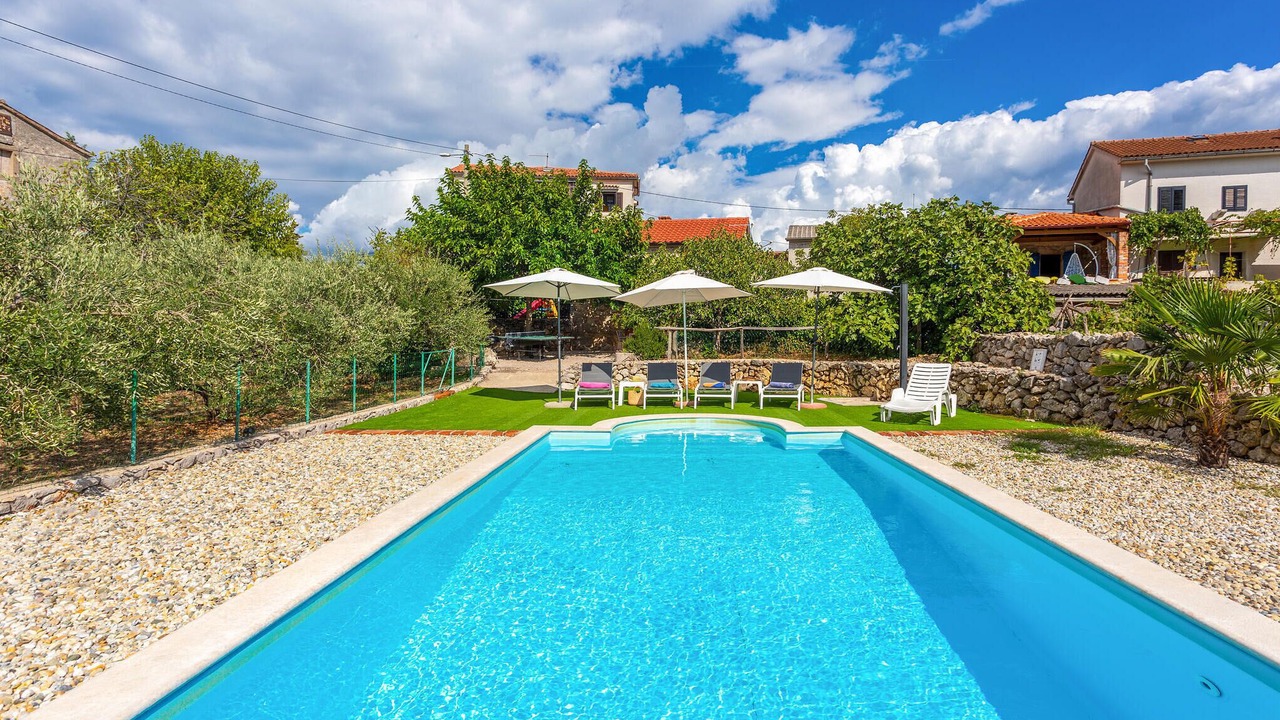 Photo of Outdoor in Brzac