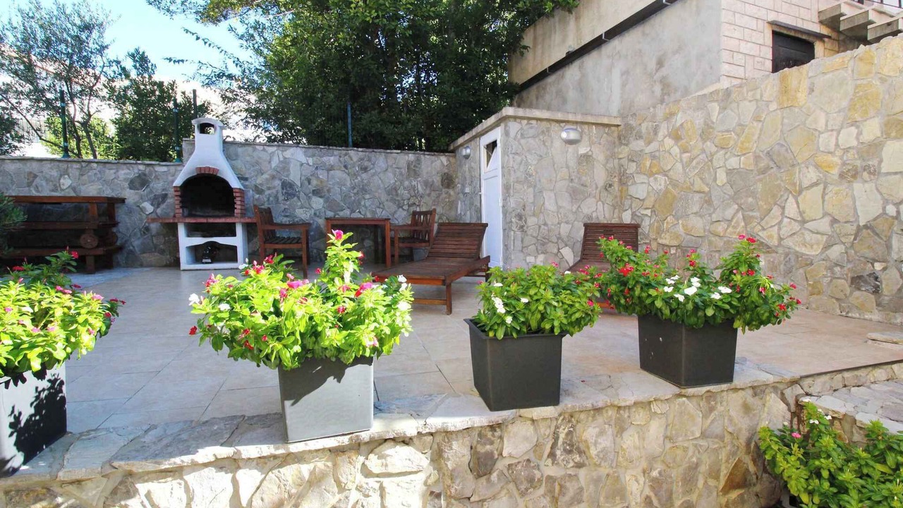 Photo of Patio Balcony in Baska