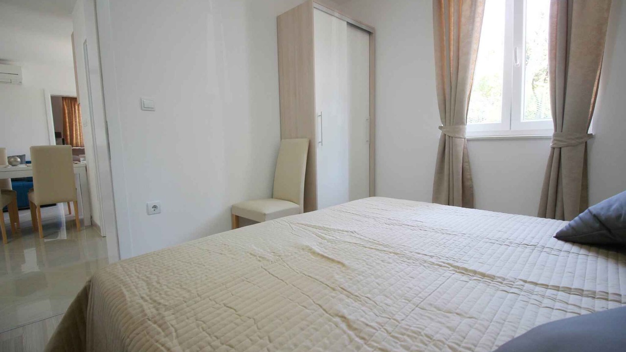 Photo of Bedroom in Baska