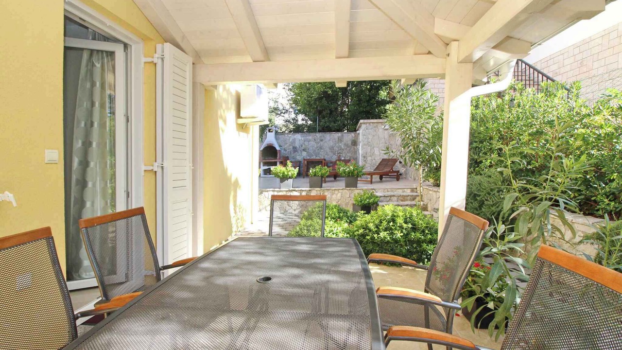 Photo of Outdoor in Baska