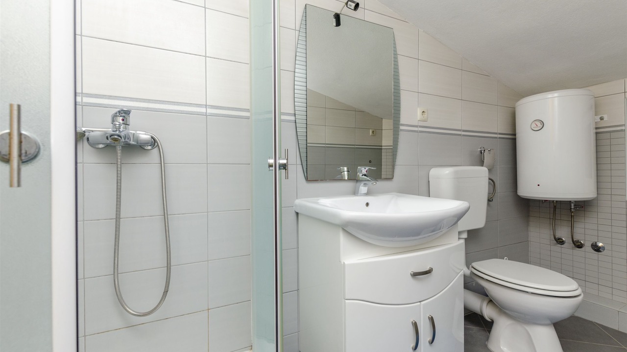Photo of Bathroom in Duce