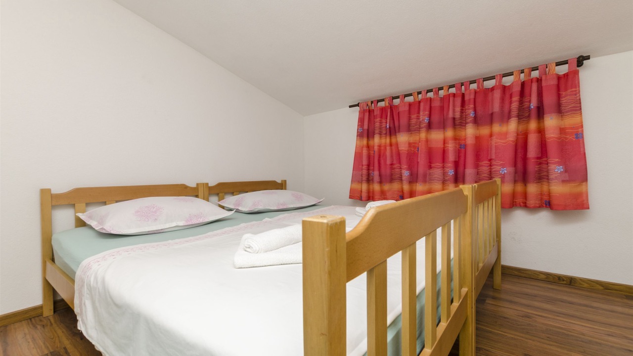 Photo of Bedroom in Duce