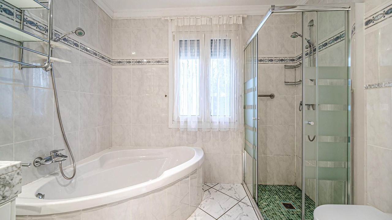 Photo of Bathroom in Molinell