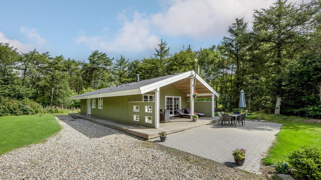 Photo of Outdoor in Tim