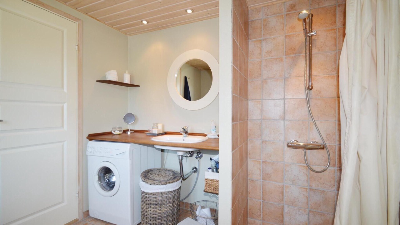 Photo of Bathroom in Marielyst