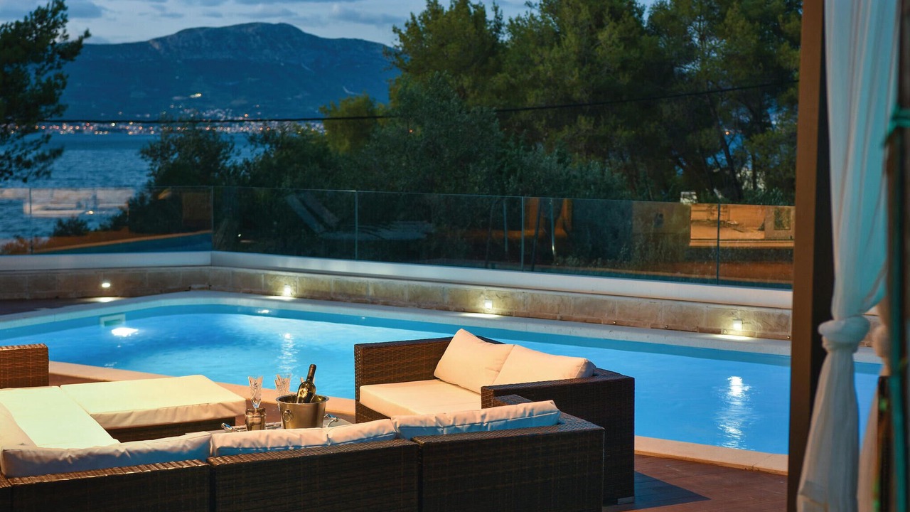 Photo of Outdoor in Slatine