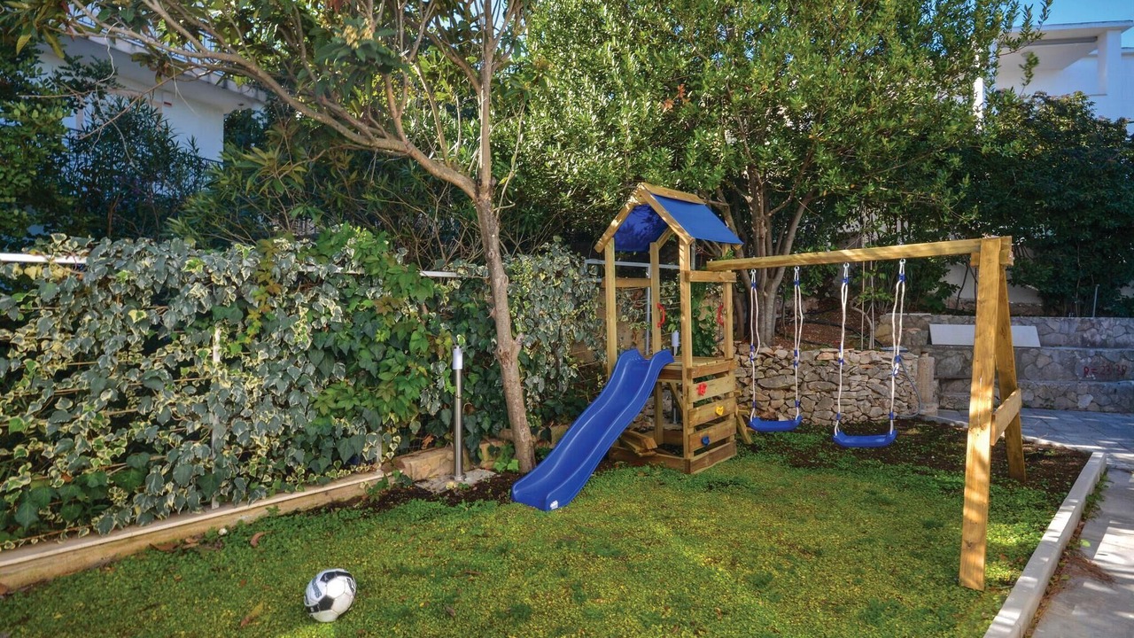 Photo of Outdoor in Slatine