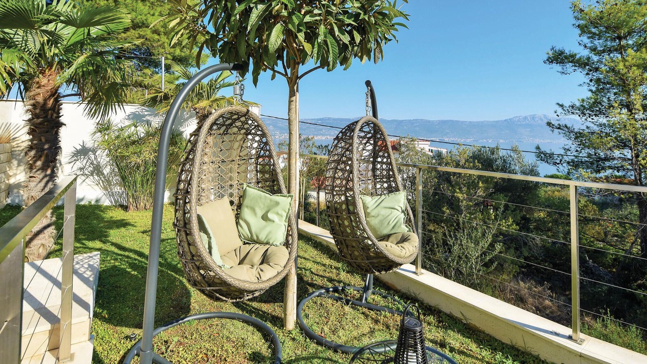 Photo of Outdoor in Slatine