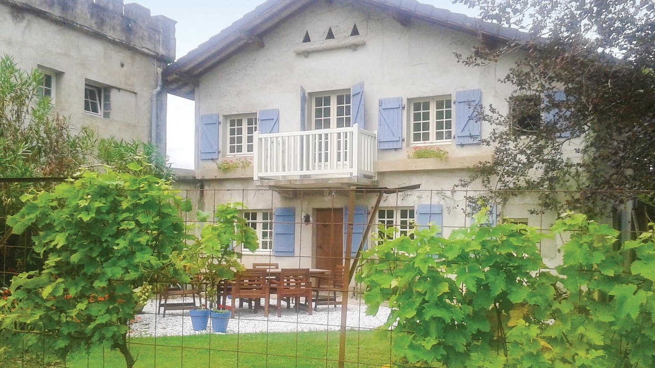 Photo of Outdoor in Charritte-de-Bas