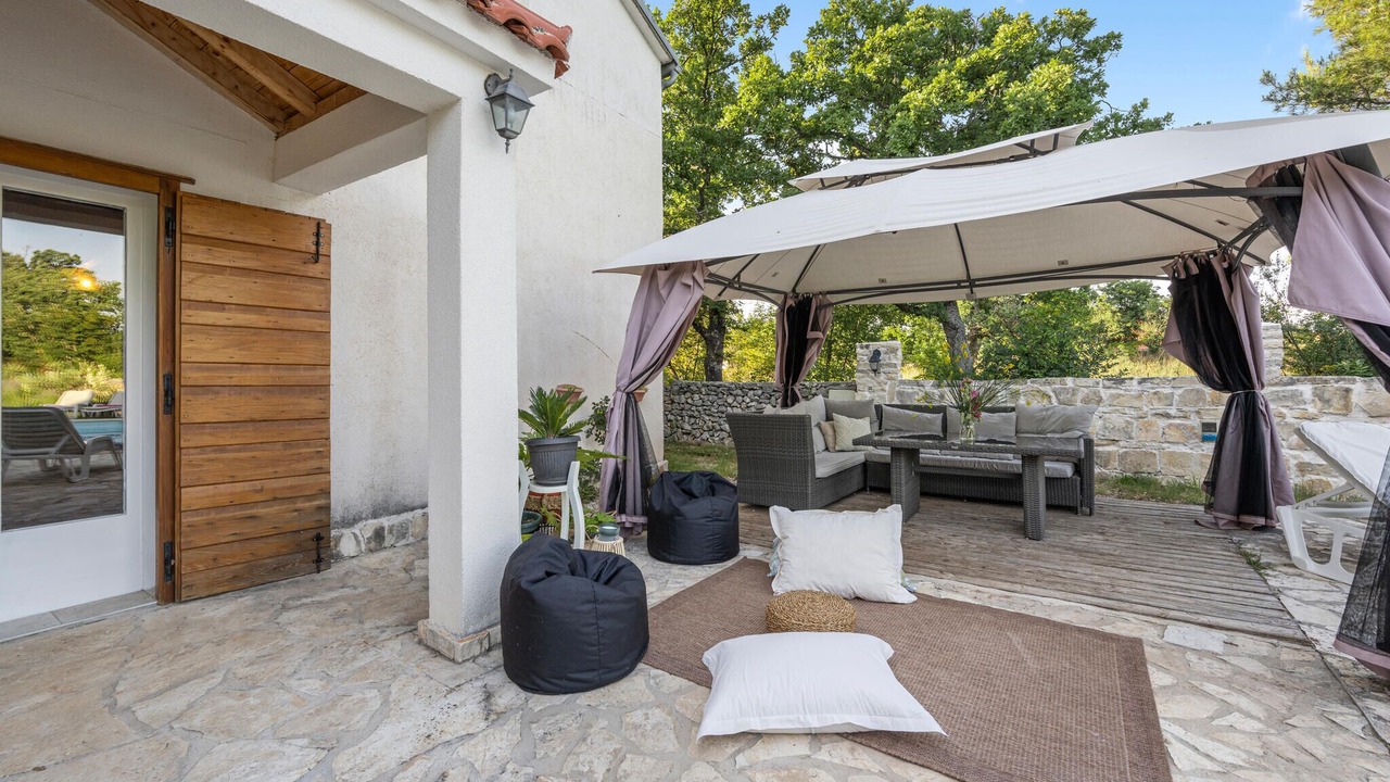 Photo of Outdoor in Gradina