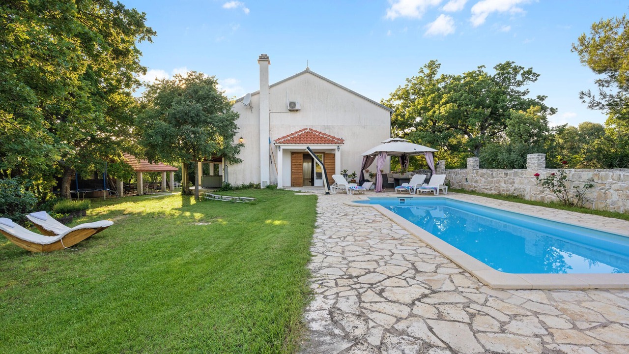 Photo of Outdoor in Gradina