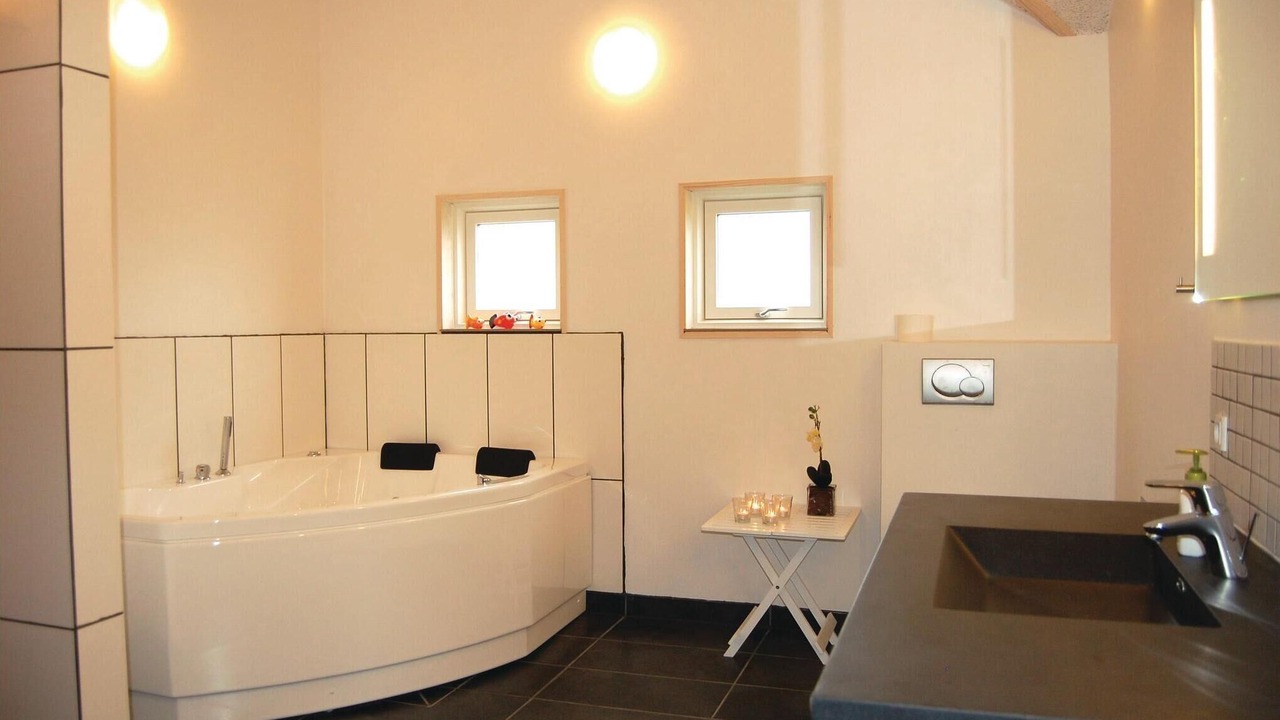 Photo of Outdoor in Flovt Strand