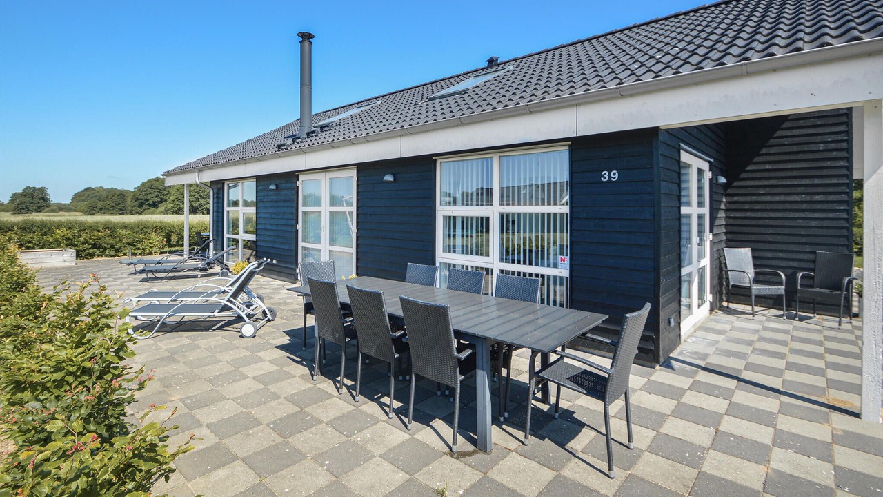 Photo of Others in Flovt Strand