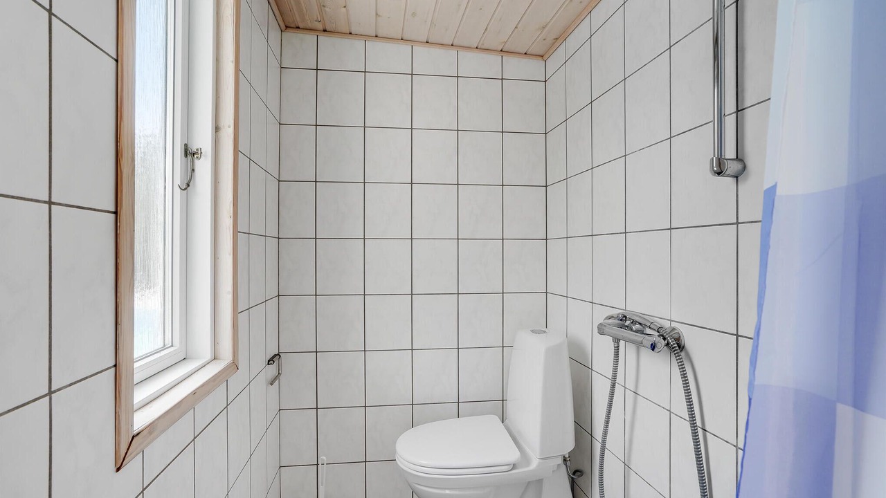 Photo of Bathroom in Agger