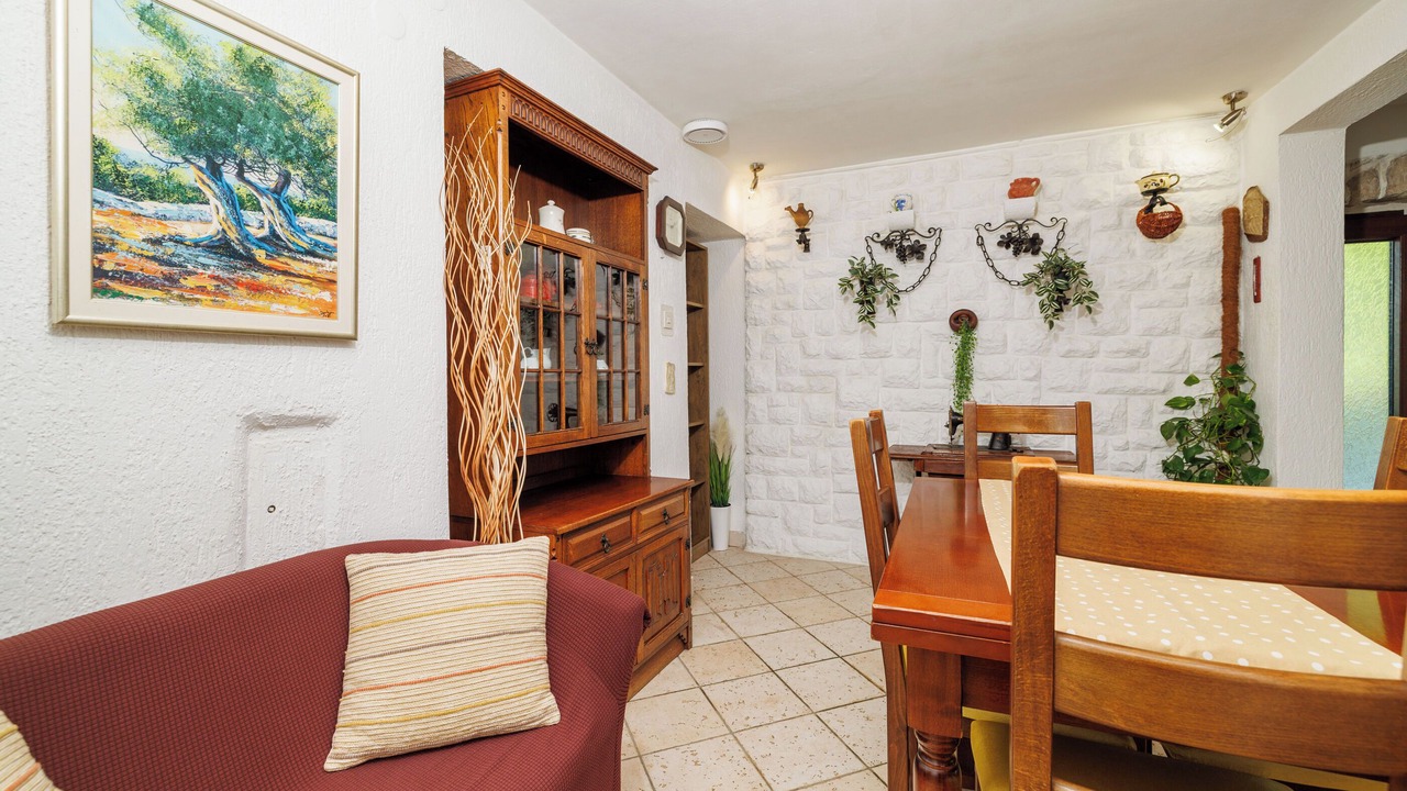 Photo of Livingroom in Plomin
