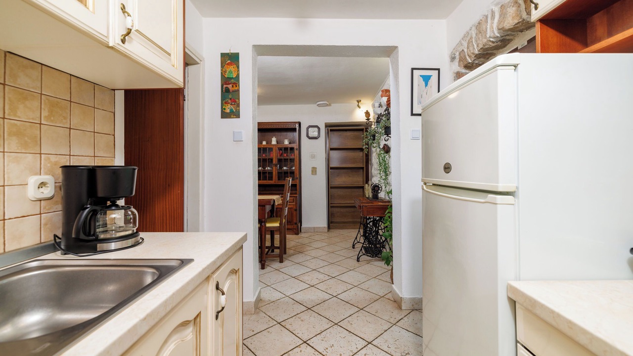 Photo of Kitchen in Plomin