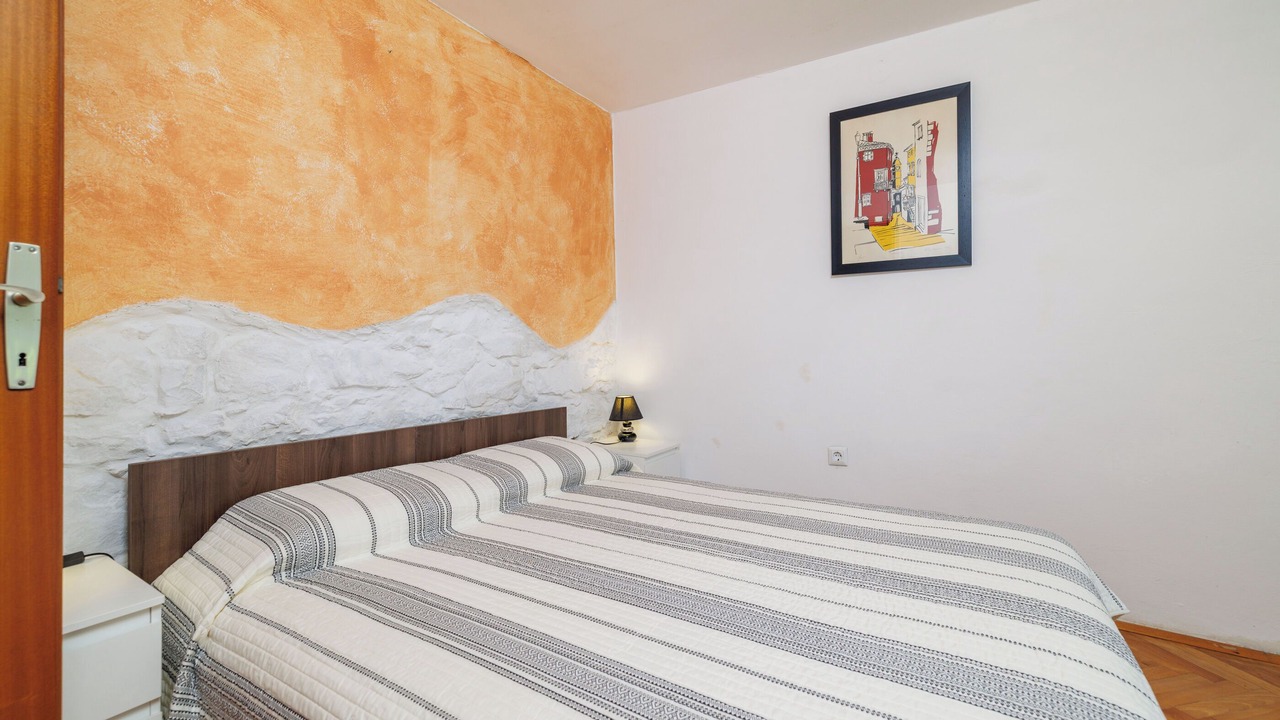 Photo of Bedroom in Plomin