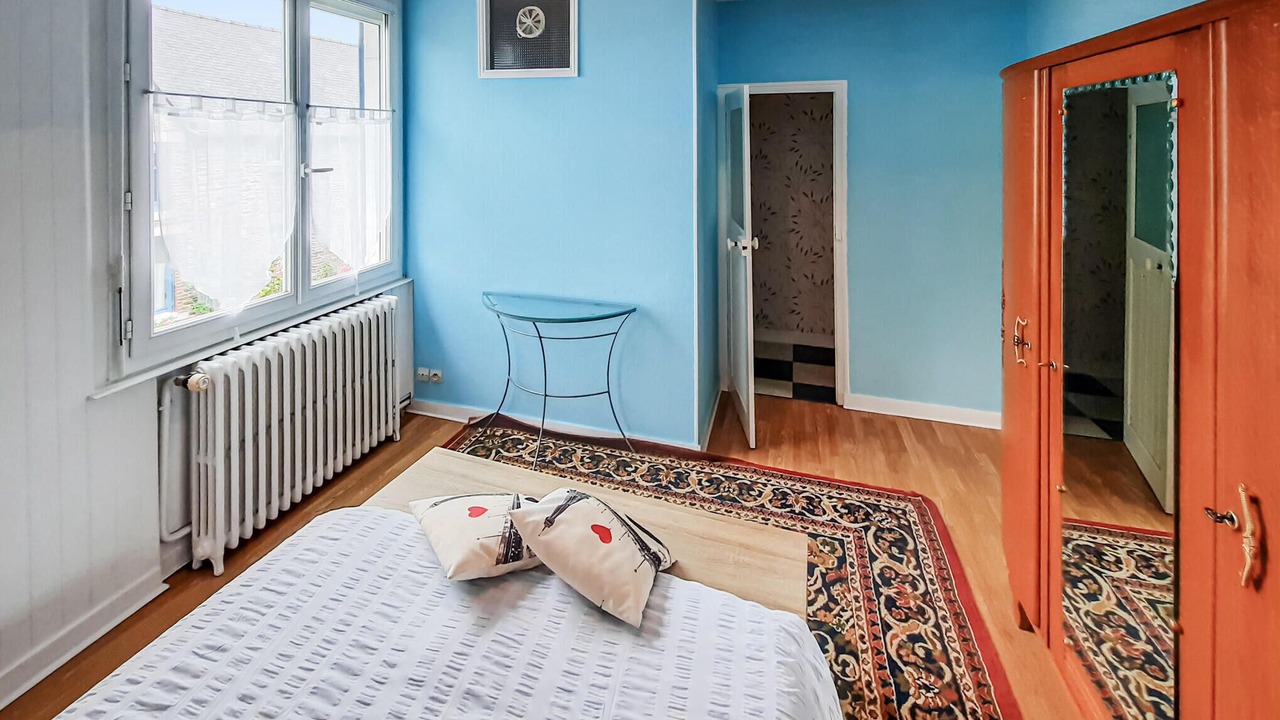 Photo of Others in Hirel