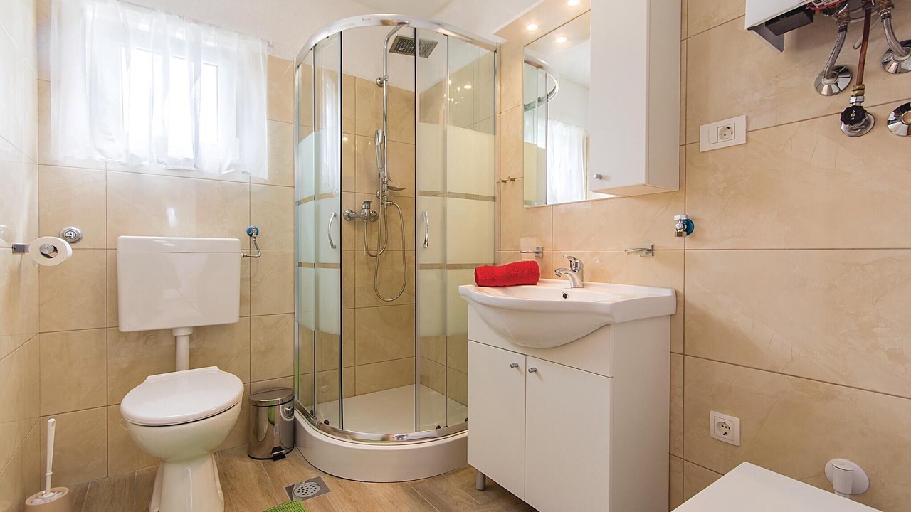 Photo of Bathroom in Peroj